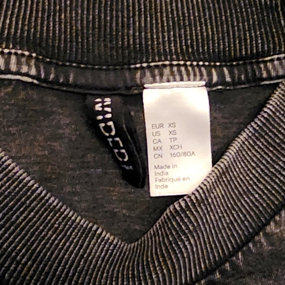 🔖Final Sale! Divided H&M Vintage Retro Cropped Acid Wash Cropped Graphic Tee - Picture 6 of 12